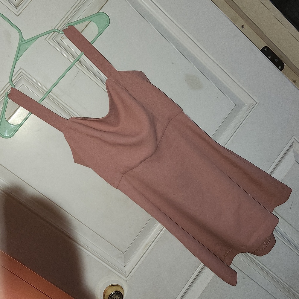 Wilfred New Écoulement dress in Heirloom Pink szie 4. - Picture 5 of 11
